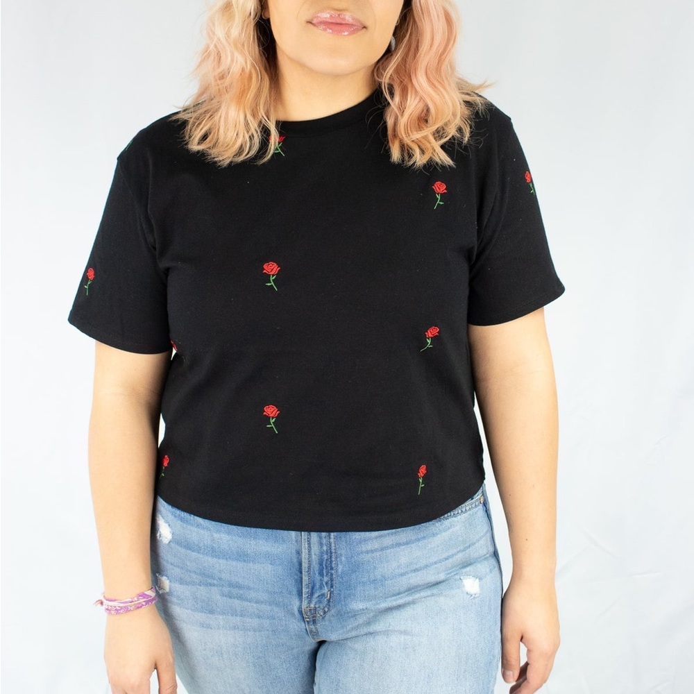 Persaya black rose crop top